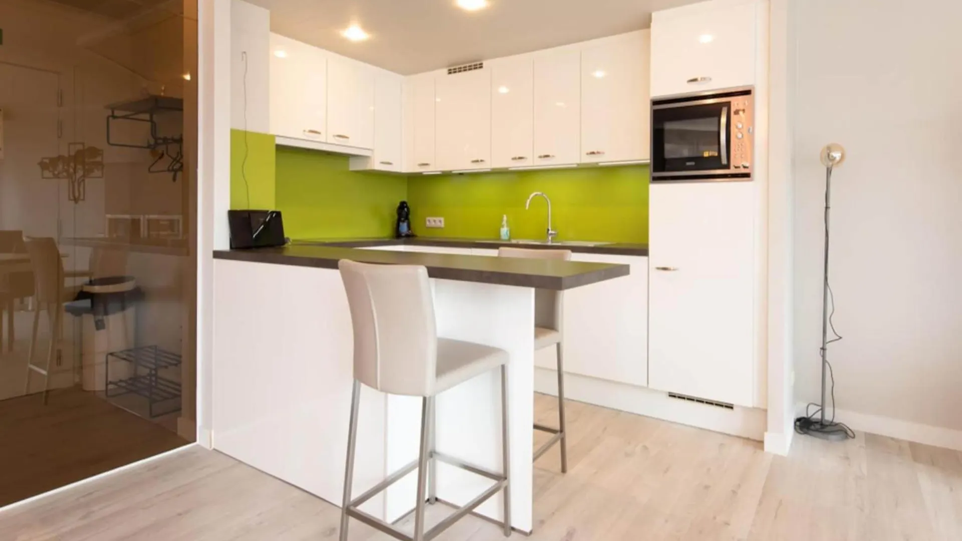 Beautiful Apartment With View Остенде Бельгия