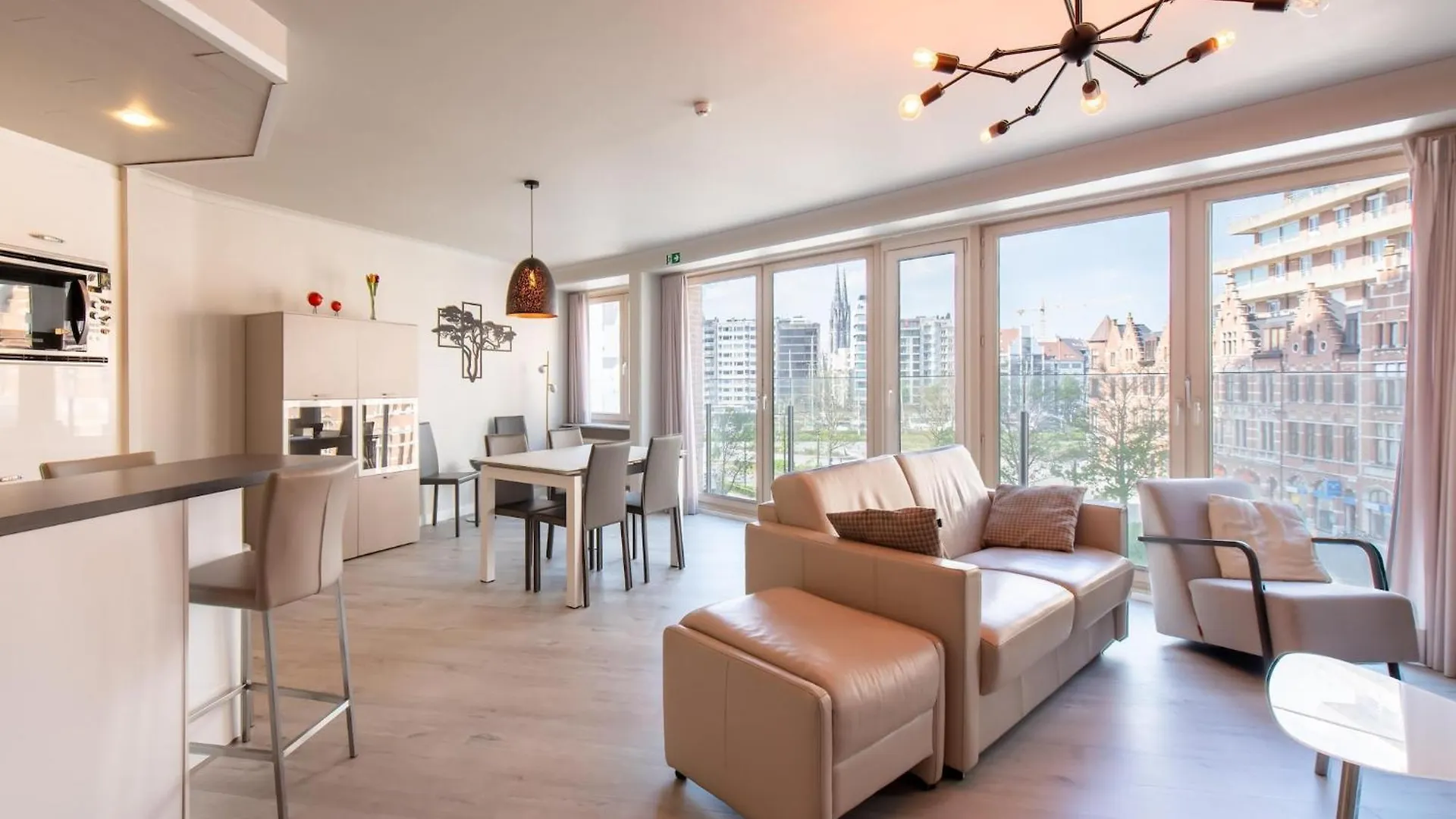 Beautiful Apartment With View Ostend